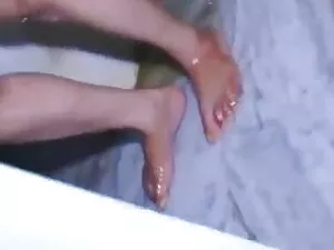 किसी भी तरह ब्रूक्से ...