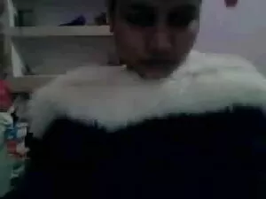 बिस्तर पर इंग्लिश मू ...