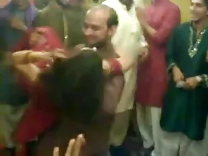 पिनॉय स्कैंडल भाग II ...
