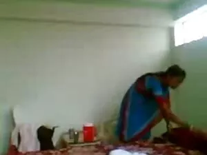 फॉरेस्ट में आउटडोर स ...