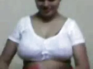 रूसी विनिमय छात्र मू ...