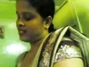 दादी को सेक्सी इंग्ल ...