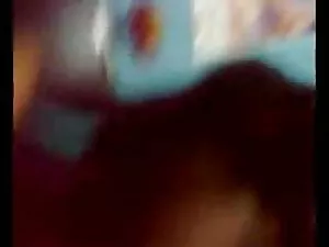 हॉट ब्लोंड गड़बड़ मं ...
