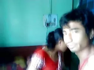 मोनिका स्वीटहार्ट ने ...