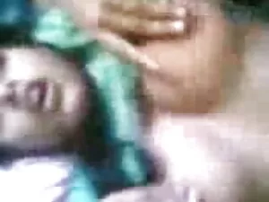 लिटिल ओरल एनी का स्व ...