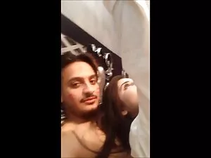 युवा इंग्लिश फुल सेक ...