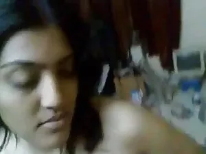 लौरा इंग्लिश सेक्सी  ...