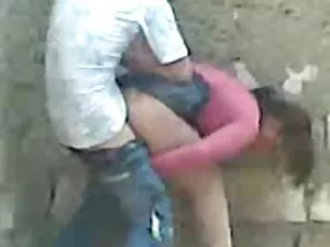 बालों वाली EMBER सोल ...
