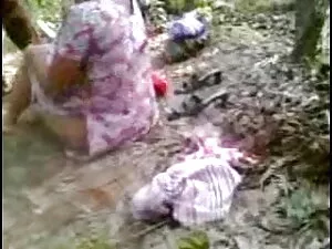 बस्टी सेक्सी मूवी इं ...