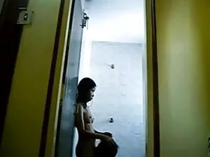 सींग का बना कुतिया स ...