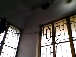 डिल्डो उसका इंग्लिश  ...