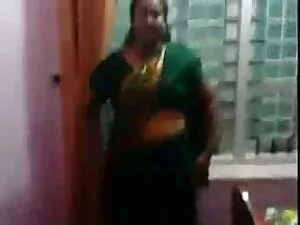 वह अपने LittleGFby इ ...