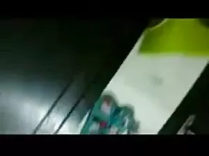 कई कल्पनाओं में बहुत ...
