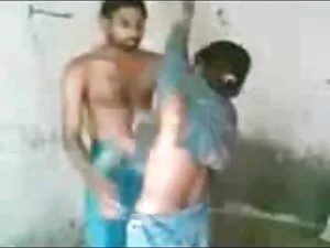 रेड यूके सेक्स मूवी  ...