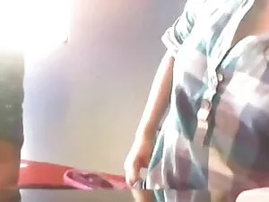 सफेद स्टॉकिंग्स इंग् ...
