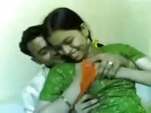 गलफुला युवा श्यामला  ...