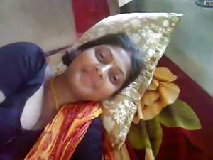 लुसी इंग्लिश सेक्सी  ...