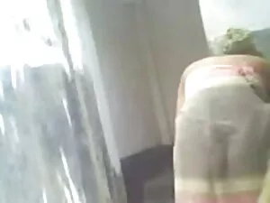 मेरे मुँह में थूक दो ...