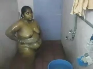 बस्टी स्लट सेक्सी हॉ ...