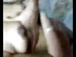 सात लड़कियों के साथ  ...